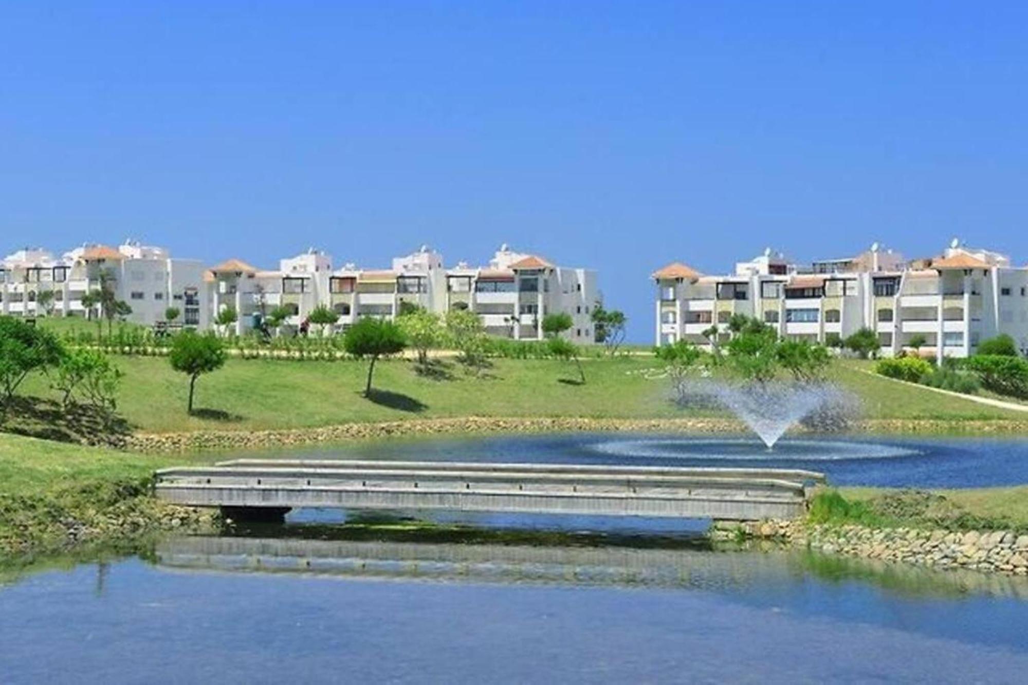 1 Vue Pepiniere - Marina Golf Apartment